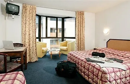 酒店 La Vanoise 1825 布里德莱班